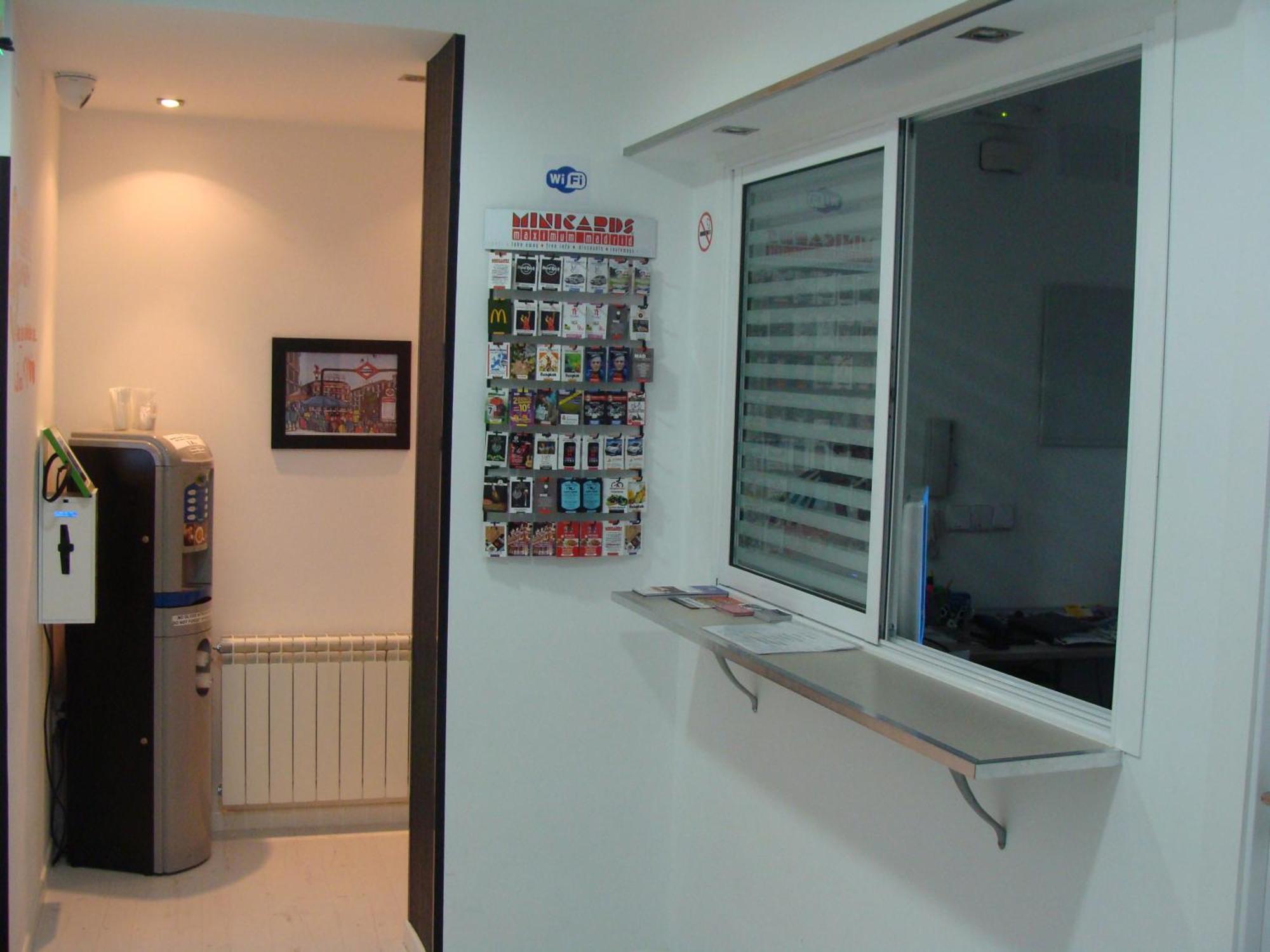 Hostal Jq Madrid 1 Экстерьер фото