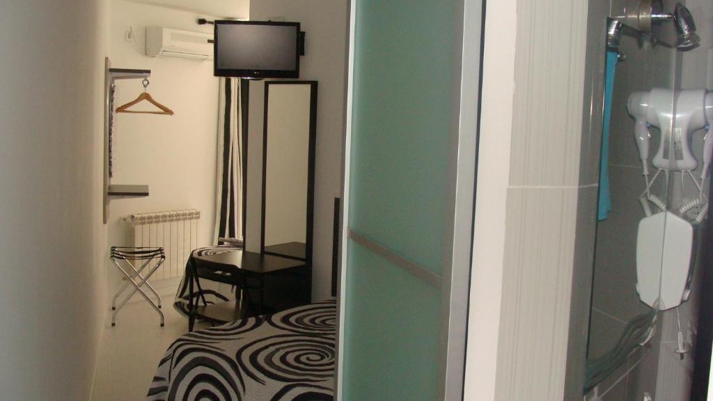 Hostal Jq Madrid 1 Номер фото